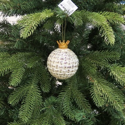 Bombka biała z królewską koroną - ozdoba świąteczna