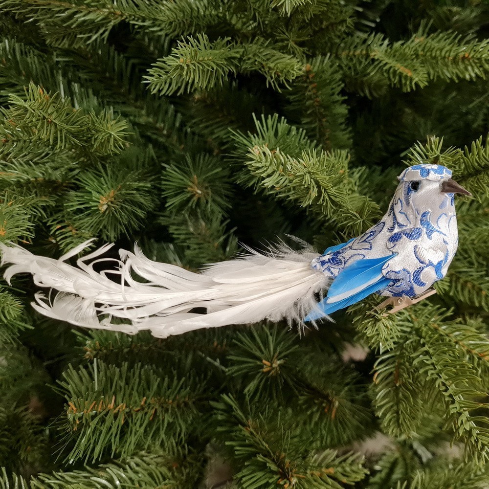 Ptak na choinkę biało - niebieski 18 cm
